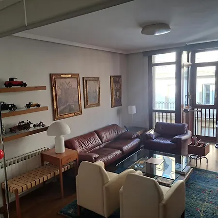 Apartment De Alquiler De Temporada En *